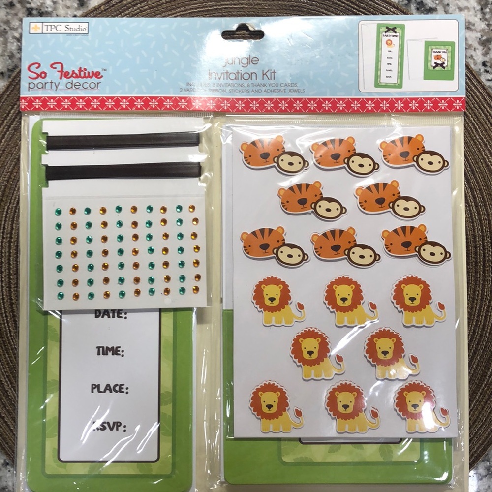 Jungle Invitation & Thank You Card Kit